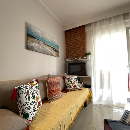 Penny'S Luxury City Apartment Thessaloníki Luaran gambar