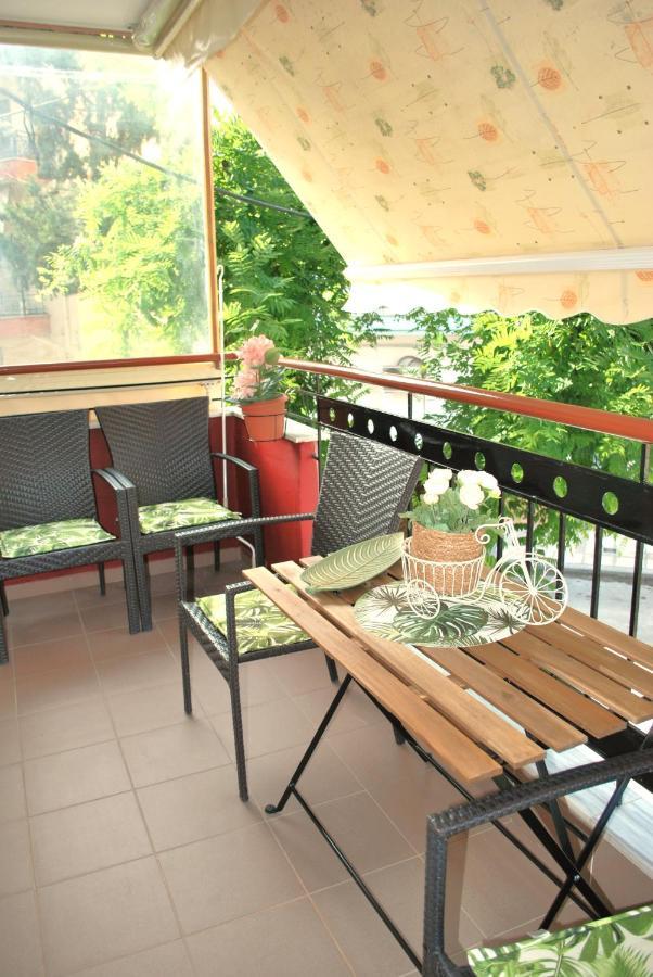Penny'S Luxury City Apartment Thessaloníki Luaran gambar